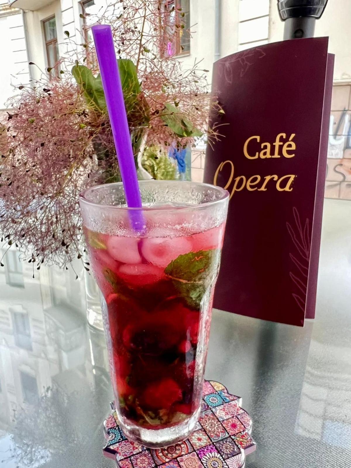 Opera Boutique Hotel Tbilisi Exteriör bild
